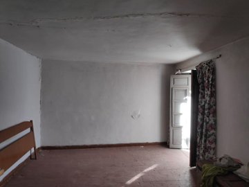 property157630529