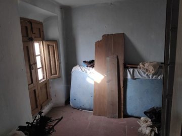 property157630692