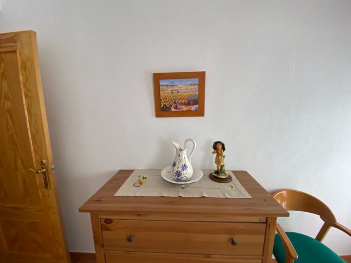 Image No.6-3 Bed Townhouse for sale