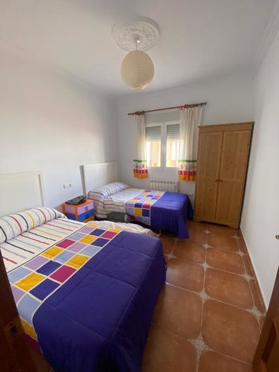 Image No.20-3 Bed Property for sale