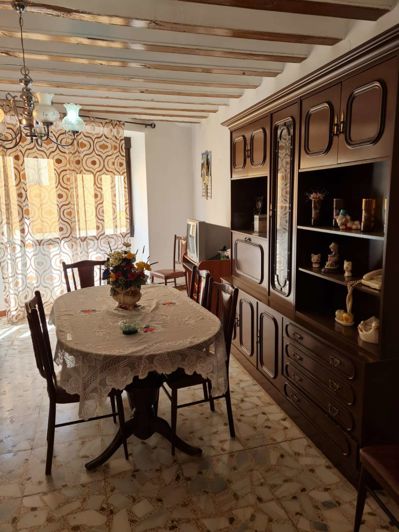 Image No.2-Maison de ville de 4 chambres à vendre à María