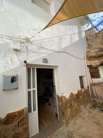 property158951857