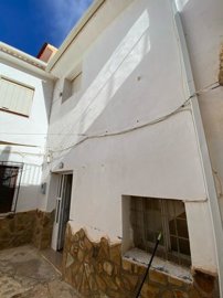 property158951881