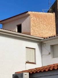 property158951800