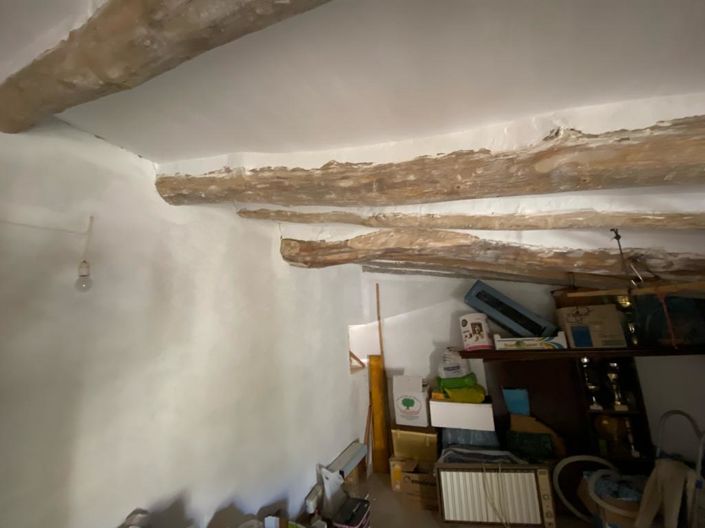 Image No.18-3 Bed Property for sale