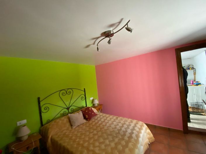 Image No.9-3 Bed Property for sale