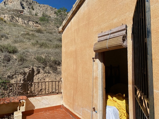 Image No.21-3 Bed Property for sale