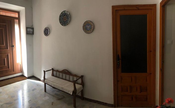 Image No.4-5 Bed Townhouse for sale