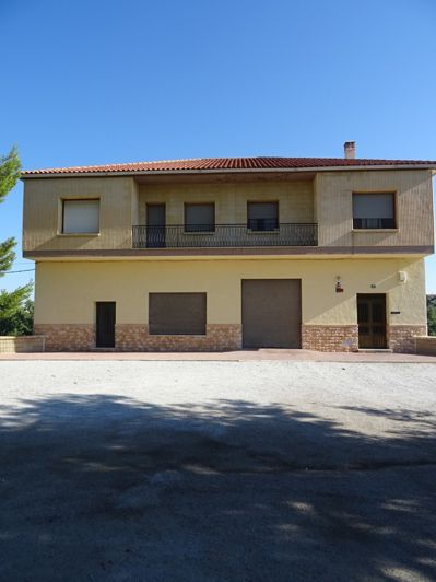 Image No.1-Propriété de 5 chambres à vendre à Cullar