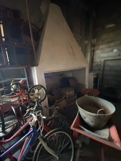 Image No.50-5 Bed Property for sale