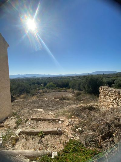 Image No.19-2 Bed Property for sale