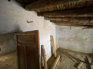 property162573752