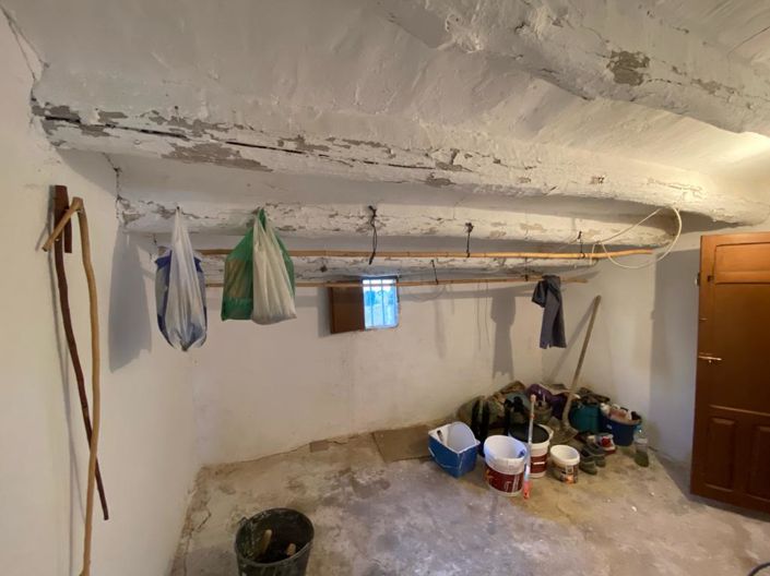 Image No.23-4 Bed Townhouse for sale