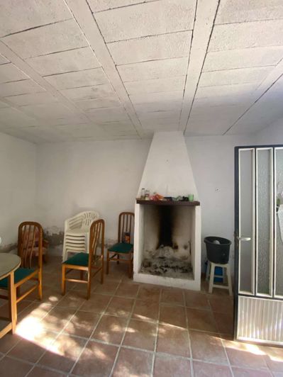 Image No.31-1 Bed Property for sale