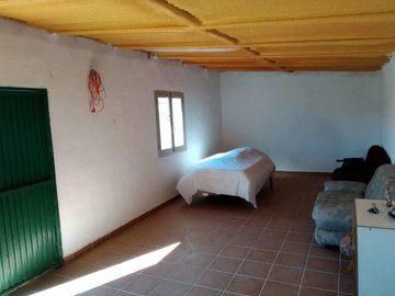 property151211588