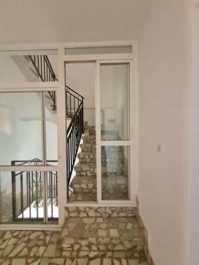 Image No.23-4 Bed Property for sale