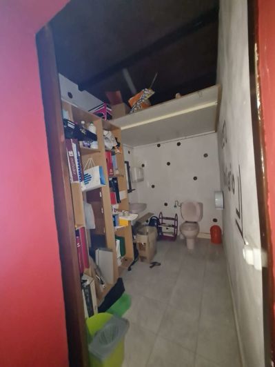 Image No.8-4 Bed Property for sale