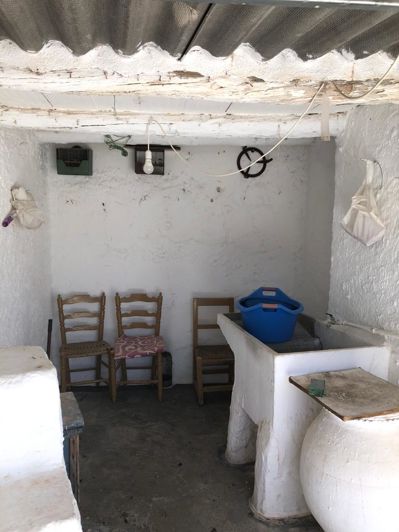 Image No.23-4 Bed Townhouse for sale