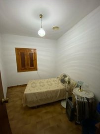 property158953883