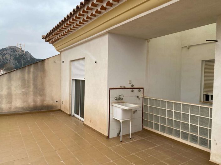 Image No.20-3 Bed Apartment for sale