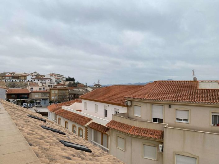 Image No.21-3 Bed Apartment for sale