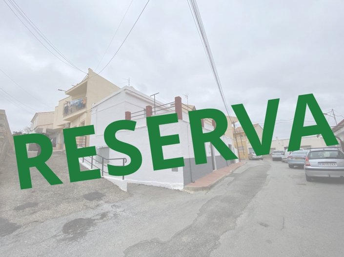 Image No.1-3 Bed Property for sale