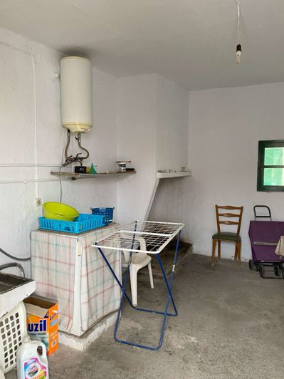 Image No.19-3 Bed Property for sale