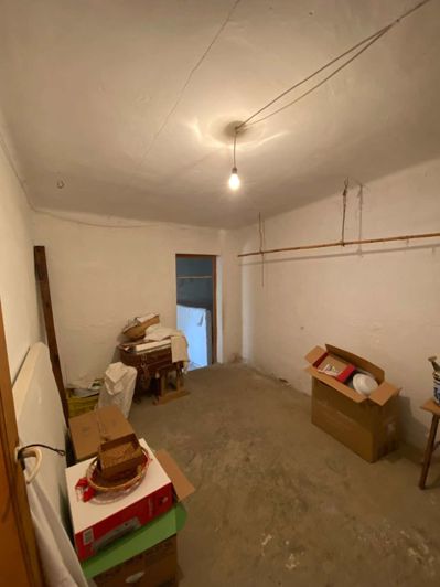 Image No.20-3 Bed Property for sale