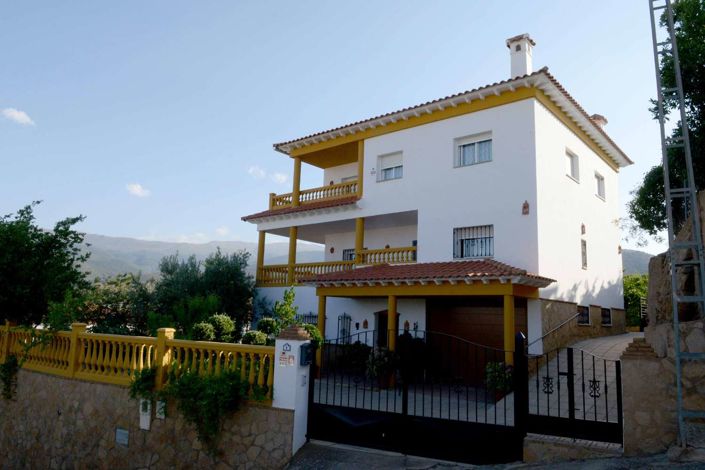 Image No.1-Propriété de 5 chambres à vendre à Huéneja