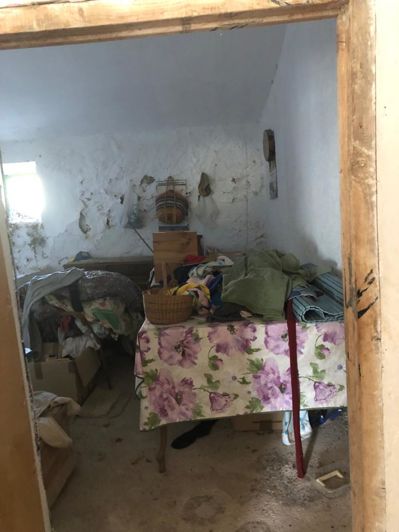 Image No.32-6 Bed Property for sale