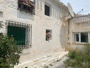 property147627246