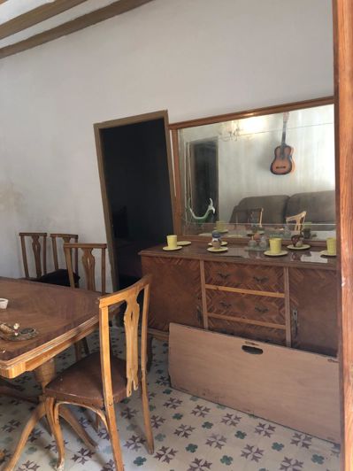 Image No.10-5 Bed Property for sale