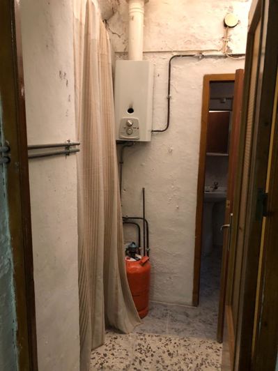 Image No.25-5 Bed Property for sale