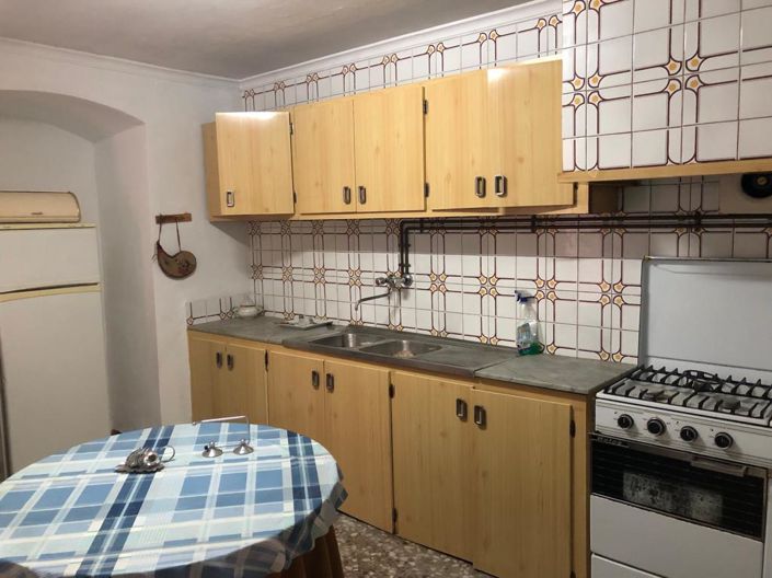 Image No.29-5 Bed Property for sale