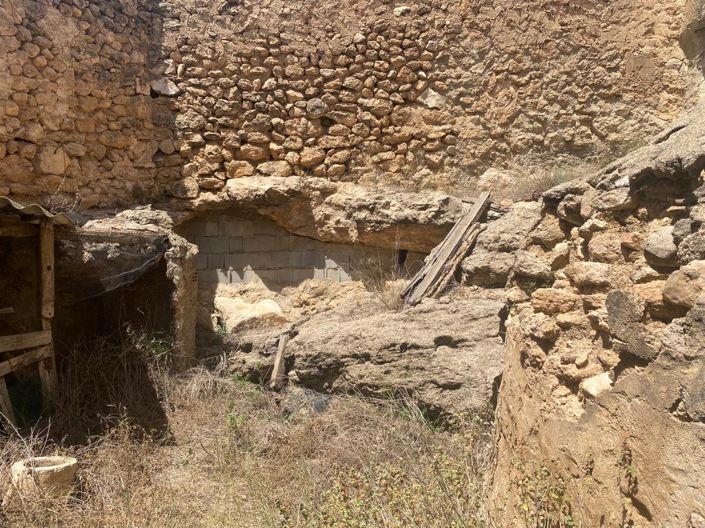 Image No.21-3 Bed Property for sale