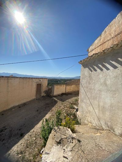 Image No.18-2 Bed Property for sale