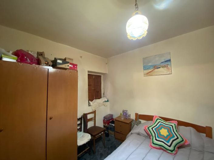 Image No.10-5 Bed Property for sale