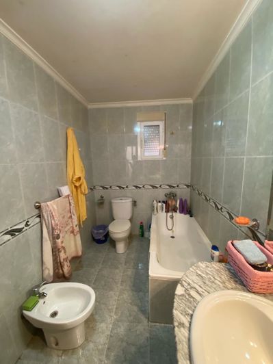 Image No.29-5 Bed Property for sale