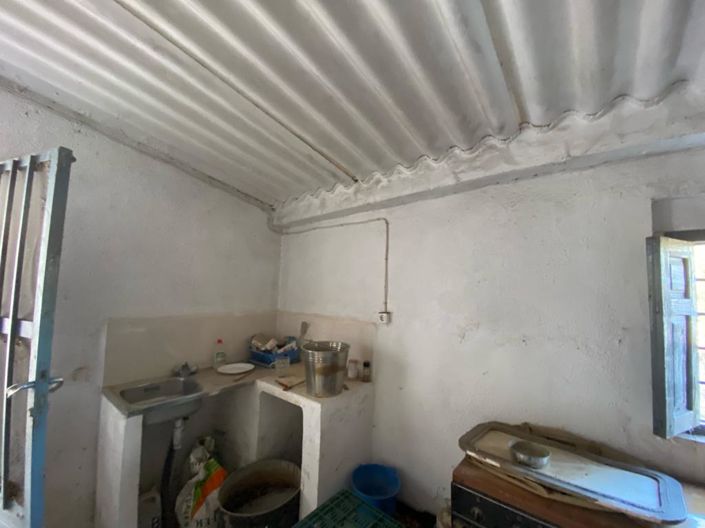 Image No.8-5 Bed Property for sale