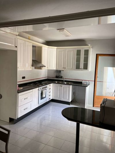 Image No.4-5 Bed Property for sale