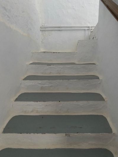 Image No.8-3 Bed Property for sale