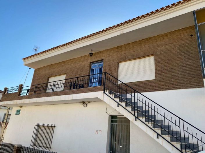 Image No.1-Propriété de 6 chambres à vendre à Zurgena