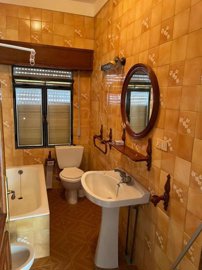 property148221574