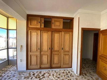 property148221813