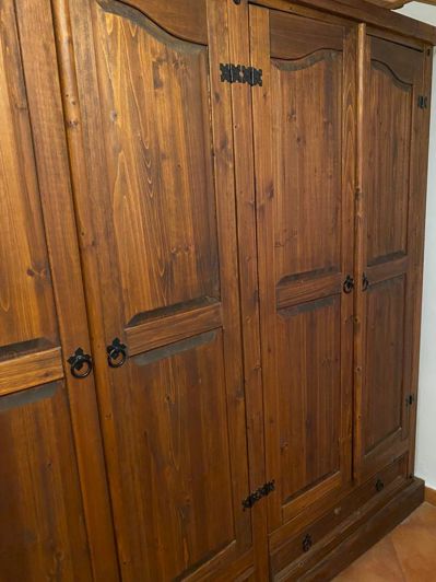 Image No.45-4 Bed Property for sale