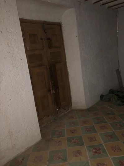 Image No.10-4 Bed Property for sale