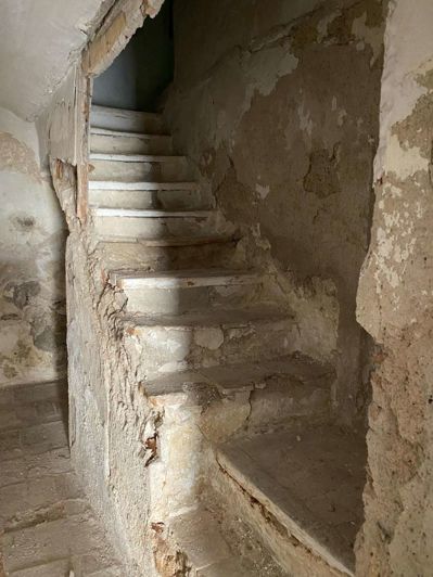 Image No.14-4 Bed Property for sale