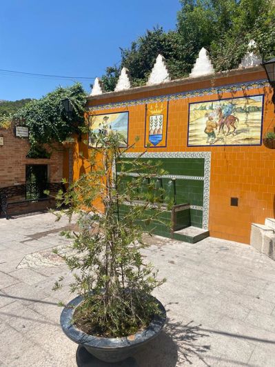 Image No.24-4 Bed Property for sale