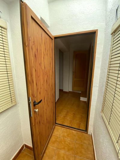 Image No.22-5 Bed Property for sale