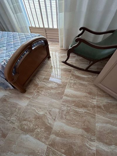 Image No.28-5 Bed Townhouse for sale